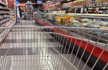 КЗП, НАП и БАБХ влизат в складовете на веригите