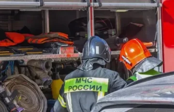 Поразен е логистичен център на Ozon край Санкт Петербург, свалиха 126 дрона в региона
