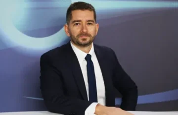 Слави Василев: Важен е Радев, не кой ще е президент