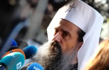 Вартоломей и Даниил служат литургия в Рилския манастир